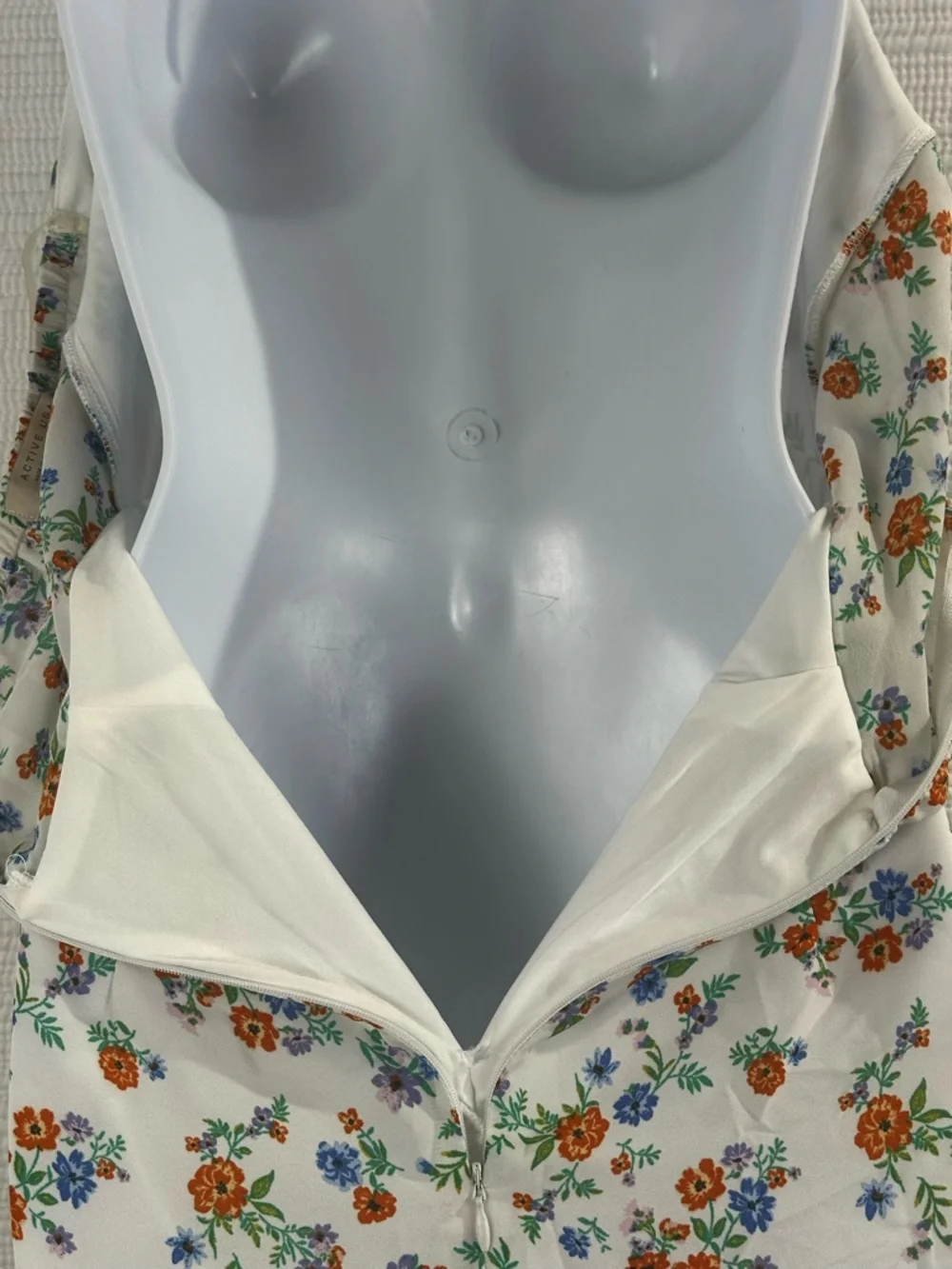 NWT Floral Halter Jumpsuit Cottagecore Boho Wide Leg Romper Active USA Small - Picture 7 of 11